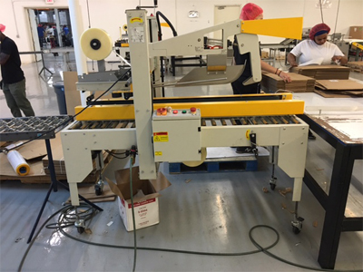 自动上下一字形折盖封箱机